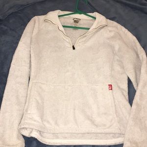 north face fluffy quarterzip